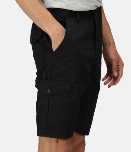 Regatta Pro Cargo Shorts - BLK - 38